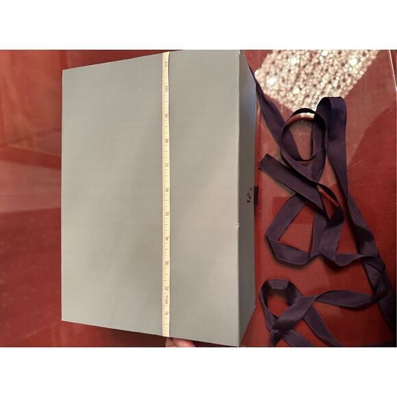 Bergdorf Goodman lavender magnetic gift box with tissue paper & ribbon. - Picture 3 of 7